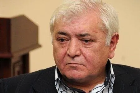 Prezident Aqil Abbası təltif etdi