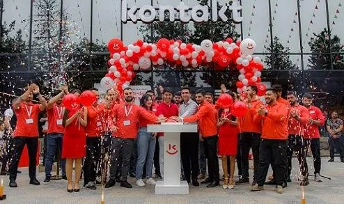 “Kontakt” Xaçmazın ən böyük mağazısını açdı