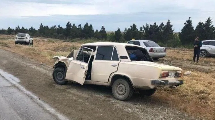 Qaxda polis qəza törətdi: ölən var