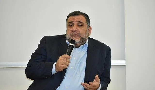 Vardanyan Xankəndidə erməni gəncləri silahlandırır