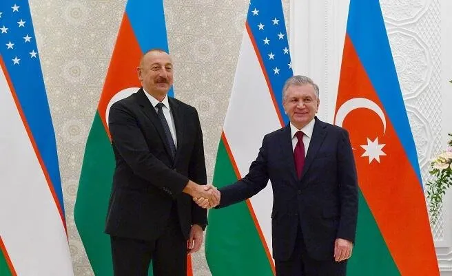 Əliyev və Mirziyayev mətbuata bəyanatla çıxış etdilər