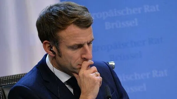 Nigerdən Makrona: Terrorçular daha da çoxaldı!