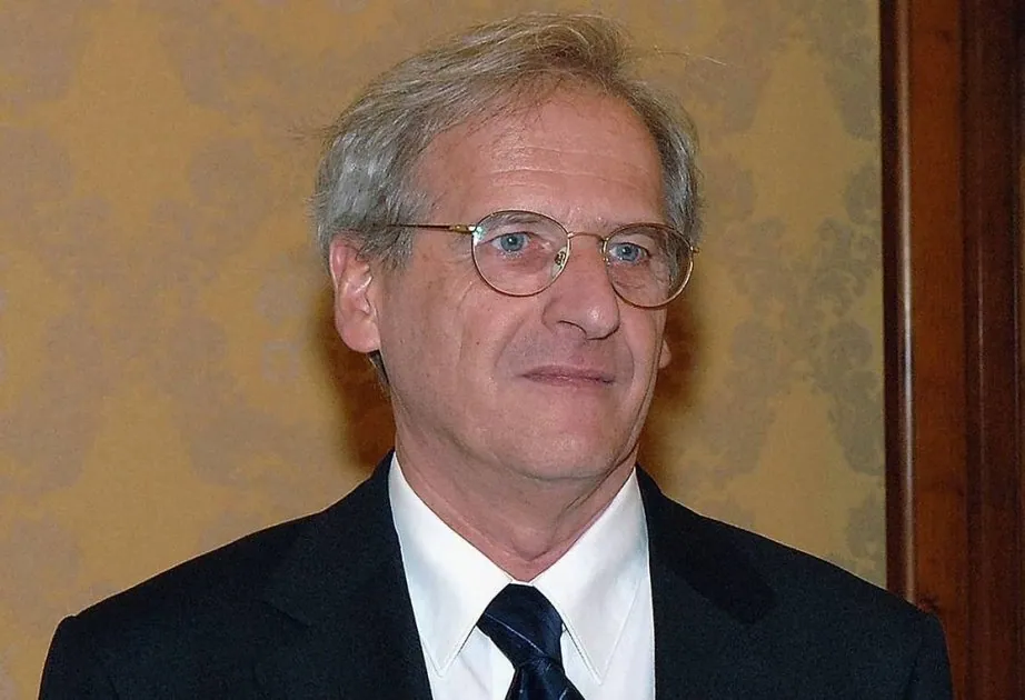 Sabiq prezident vəfat edib