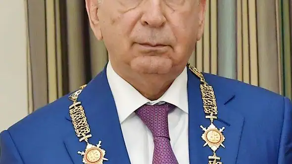 Ramiz Mehdiyevin sahib olduğu dövlət ordenləri açıqlanıb