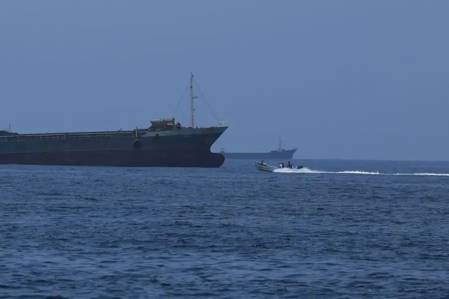 SEPAH Hörmüz boğazında neft tankerinin minaya düşdüyünü açıqlayıb