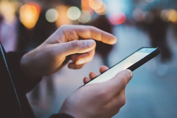 SMS xəbərdarlıq tarifi gələn aydan bir manat olacaq - FOTO