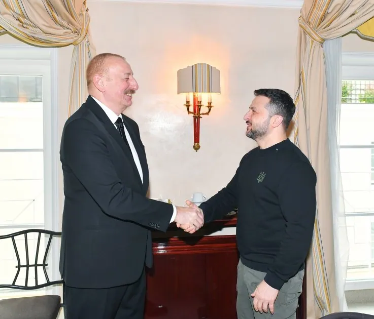 İlham Əliyev Zelenski ilə GÖRÜŞDÜ
