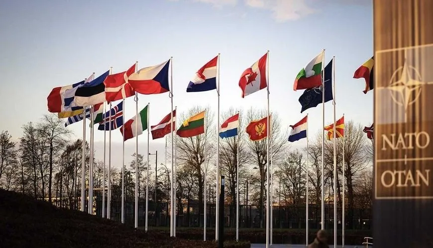NATO Ukrayna ilə bağlı TOPLANIR