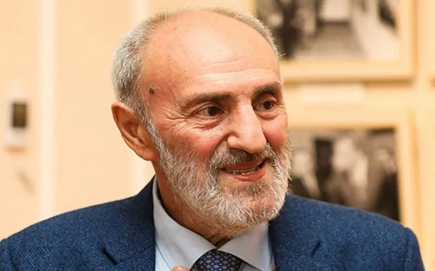 Akif İslamzadə İlham Əliyevə məktub yazdı: “Dualarımız Sizinlədir”