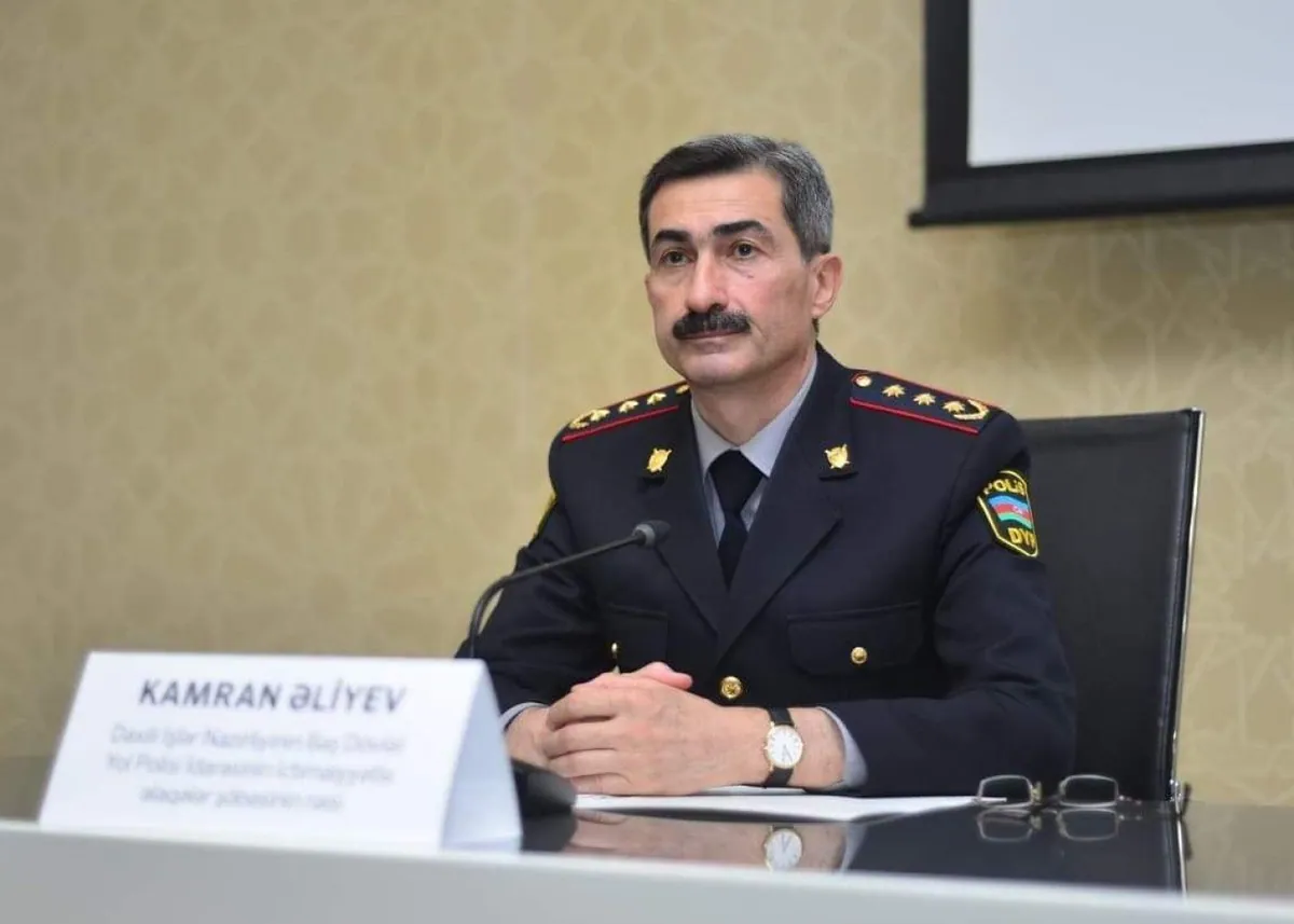 İdarə rəisi təqaüdə göndərildi