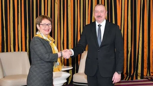 Basso müraciət etdi, Əliyev onunla görüşdü