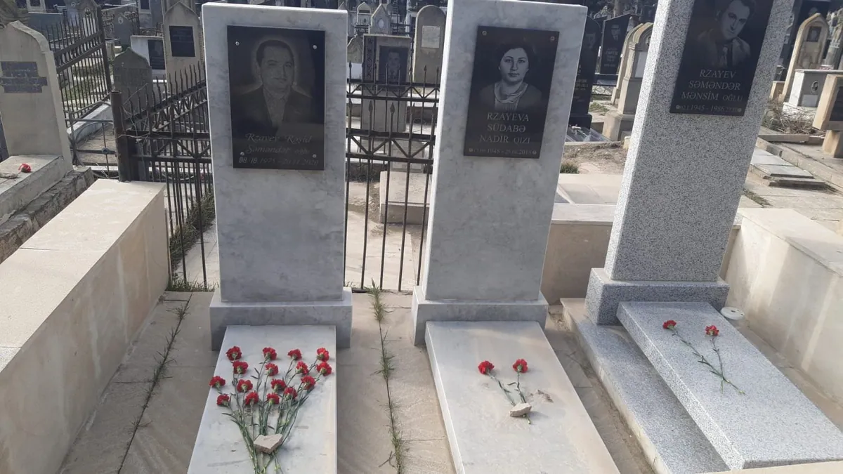 Səməndər Rzayevin qızı atasının məzarından danışdı