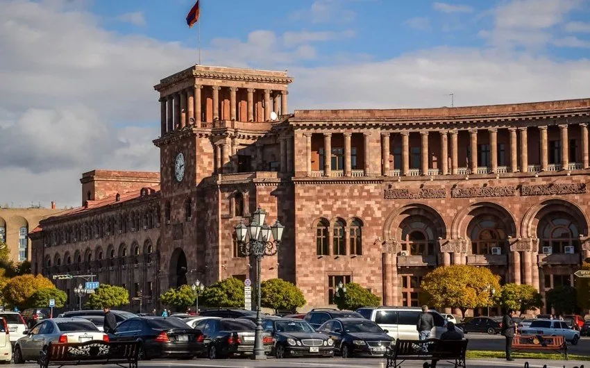 Ehtiyatda olan polkovnik: Ermənistan müharibə barədə düşünür, sülhdən yayınır