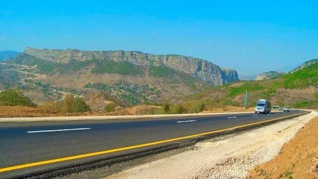 Şuşa yolunda ağır yol qəza: Ölən var