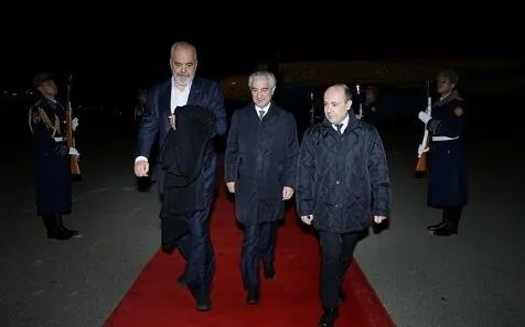 Edi Ramanın Azərbaycana səfəri başa çatdı