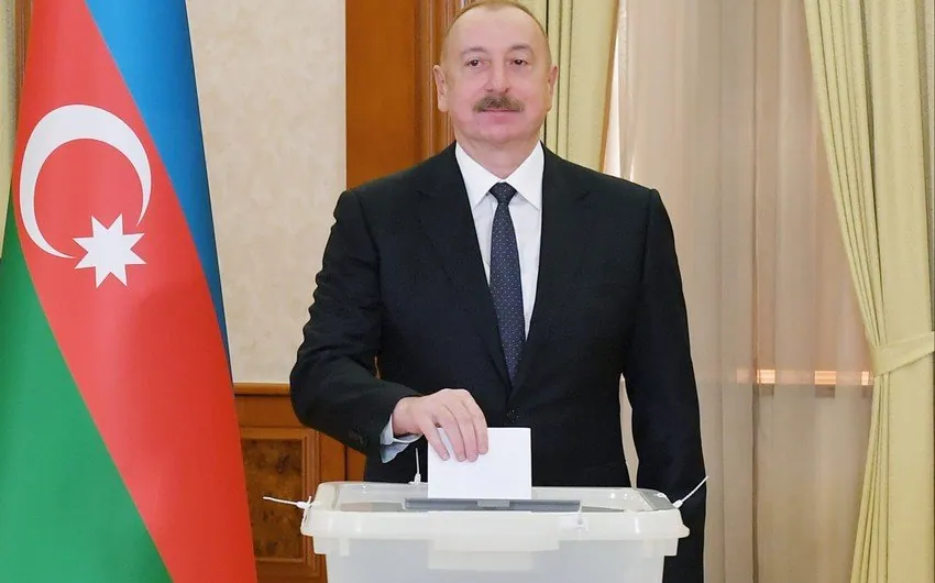 Prezidentliyə namizədlərin səs faizi DƏYİŞDİ
