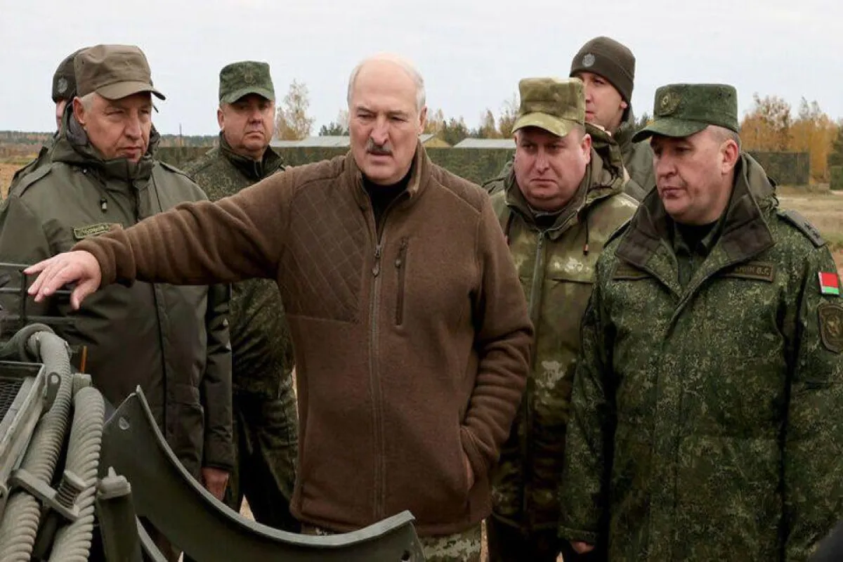 Belarus lideri xalq könüllü müdafiə dəstələrinin genişləndirilməsi barədə göstəriş verib
